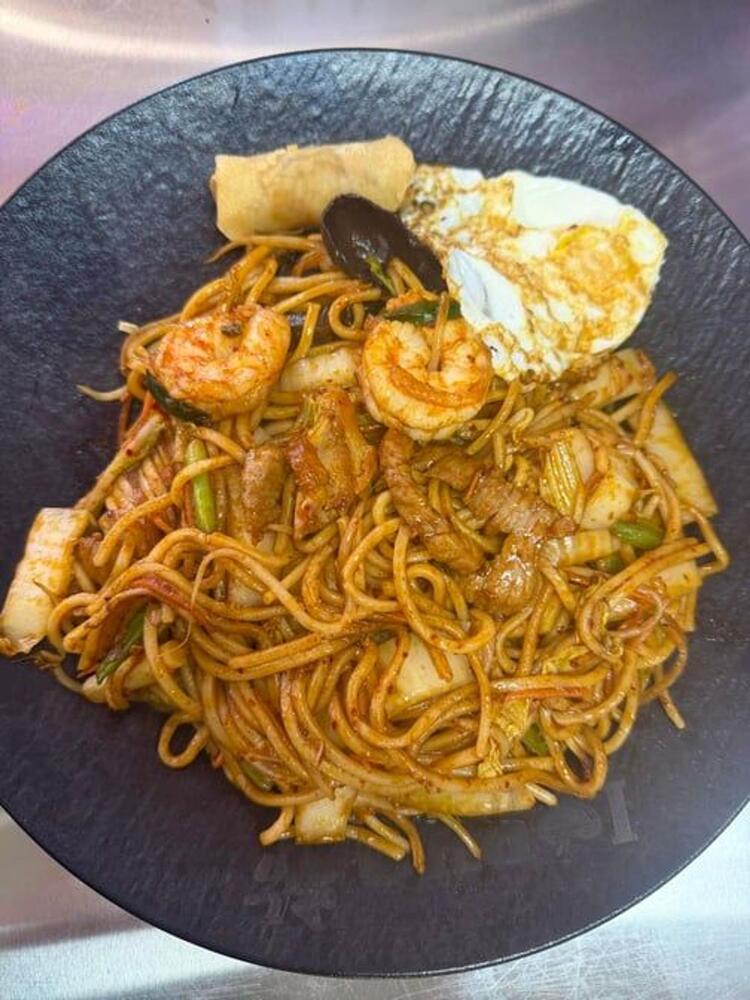 Spicy Angus Steak noodle plate
